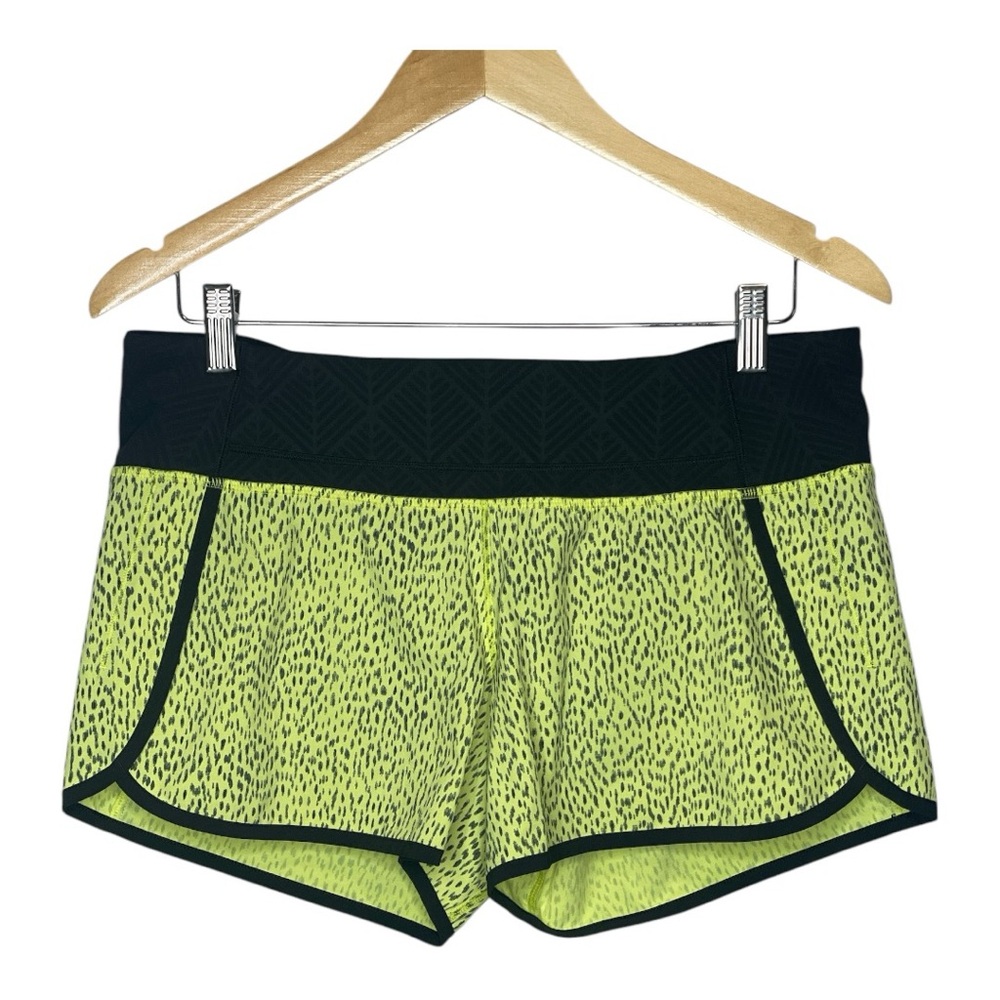 Lululemon Run Times High Rise Shorts Dottie Dash Yellow and Black, Size 8